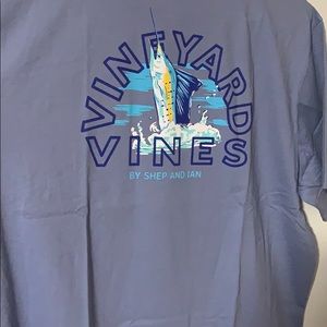 BRAND NEW! Vineyard vines t-shirt